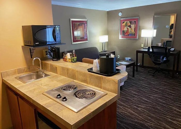 Tempe/phoenix Airport Innsuites &
