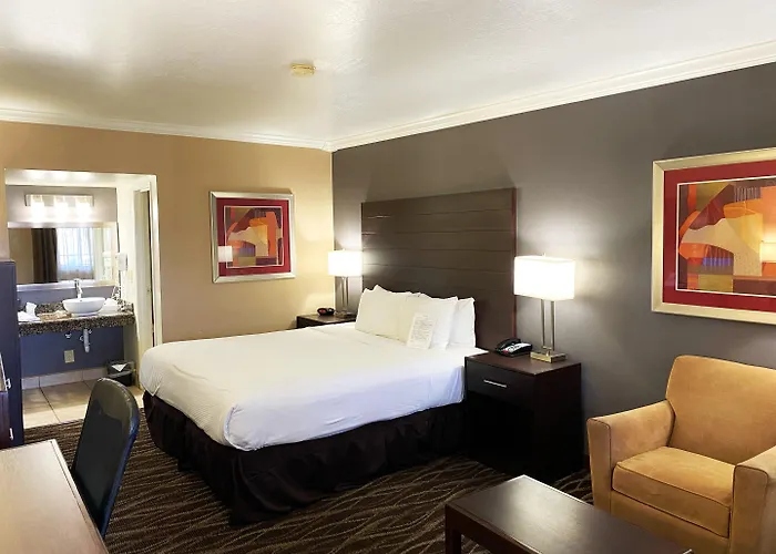 Tempe/phoenix Airport Innsuites & Hotel