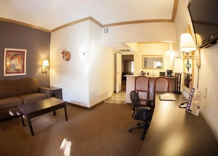 Tempe/phoenix Airport Innsuites & Hotel 3*