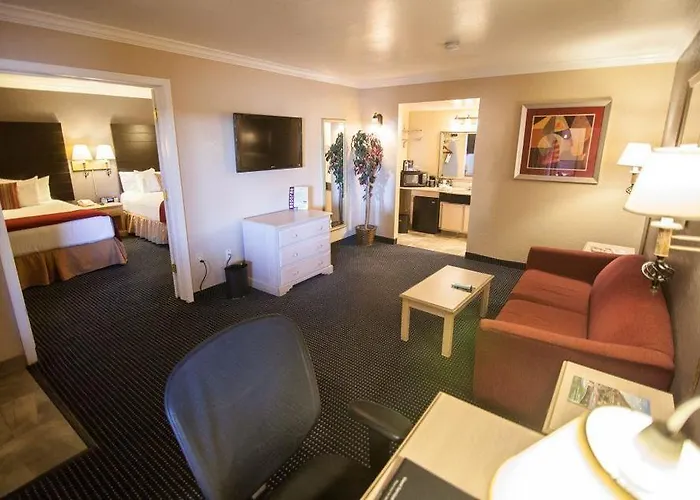 Tempe/phoenix Airport Innsuites & Tempe
