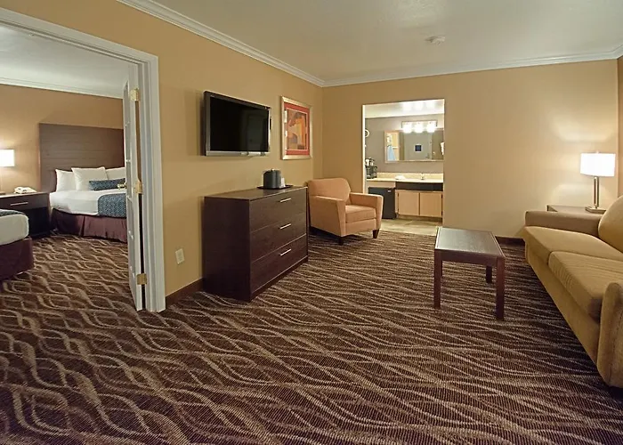 Tempe/phoenix Airport Innsuites & Hotel 3*
