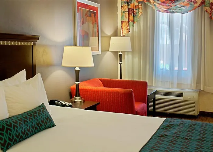 Tempe/phoenix Airport Innsuites &
