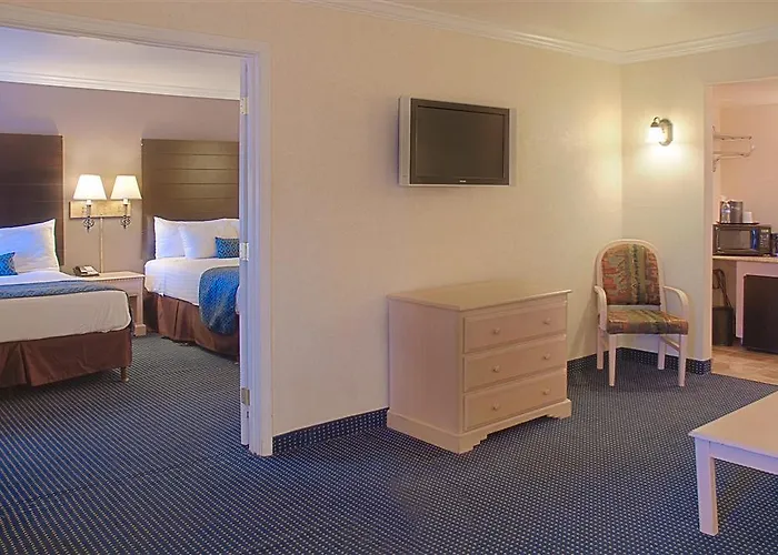 Tempe/phoenix Airport Innsuites & Hotel Tempe
